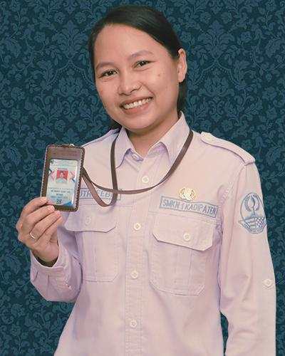 PUTRI FEBRIMA R SIANTURI